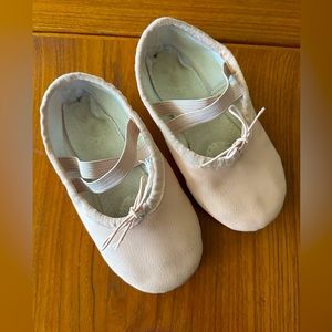 Ballet slippers — Size 10 toddler